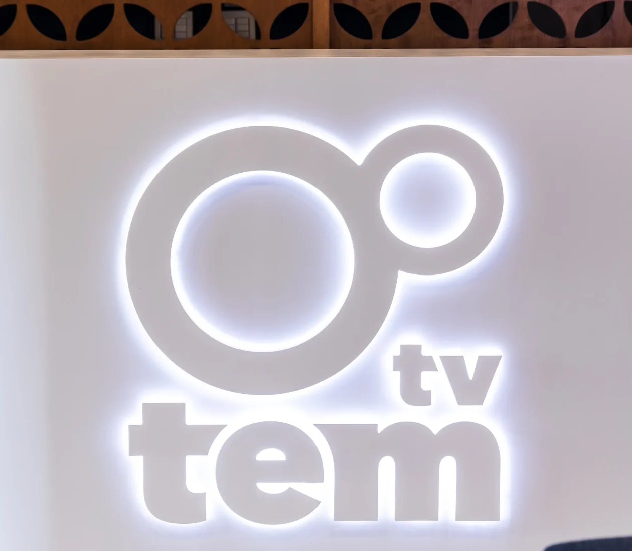 TV TEM